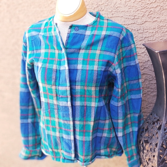 🌻3/$20🌻VTG Pendleton button down🌿 - Picture 2 of 16